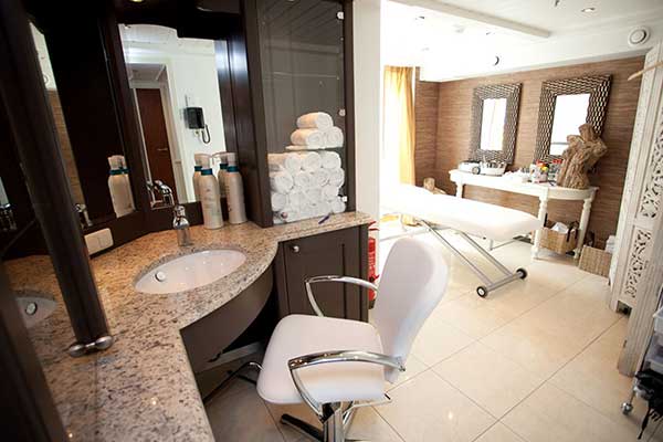 AmaLyra Gallery Image